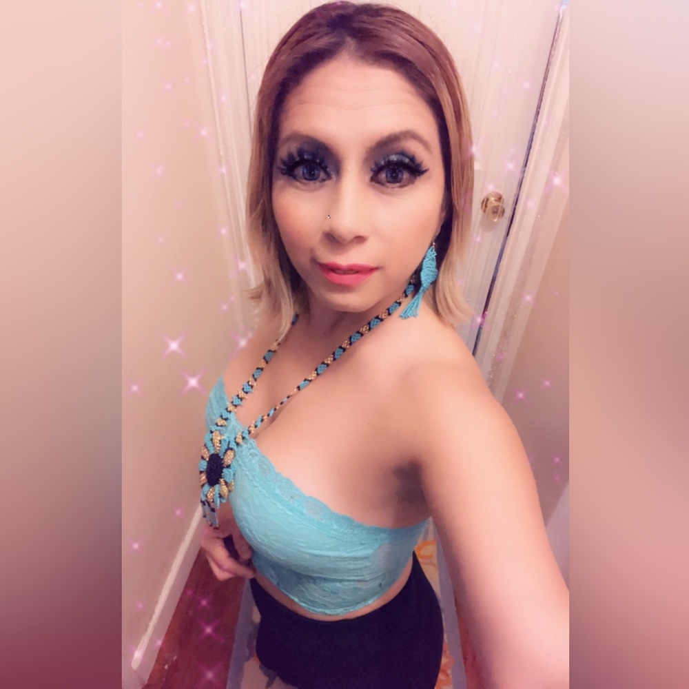 Meet your Posher, Dulce